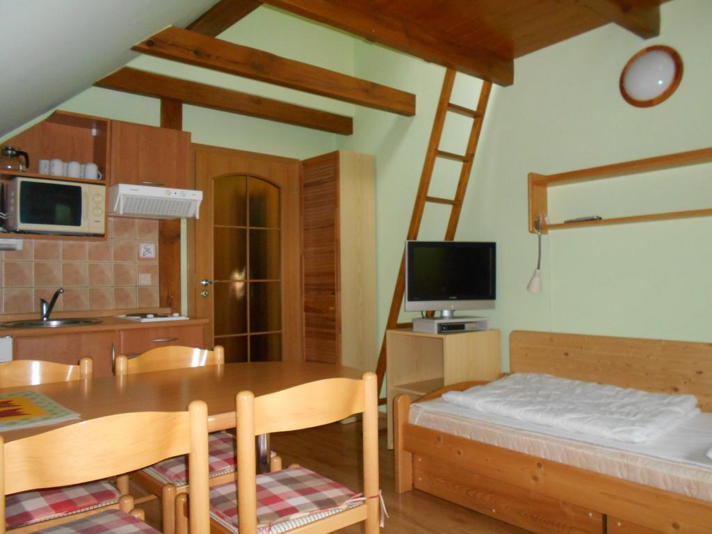 Apartmany Base Camp Železná Ruda Exteriér fotografie