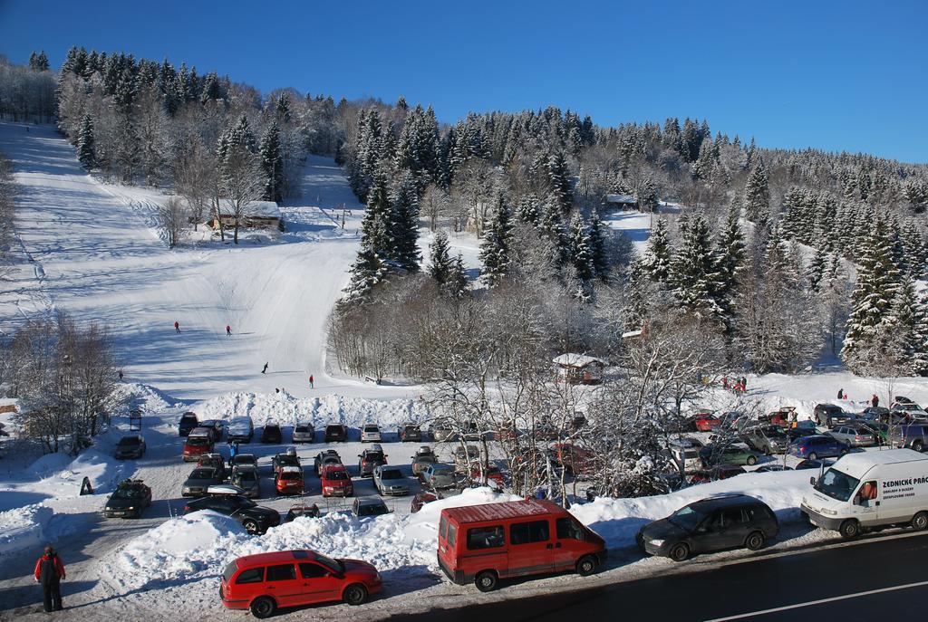 Apartmany Base Camp Železná Ruda Exteriér fotografie
